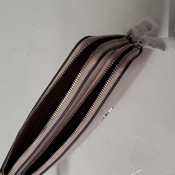 NWT Coach C5610 Double Zip Leather Wallet Silver/Ice Pink(Firm Price - Last One) - Picture 9 of 12
